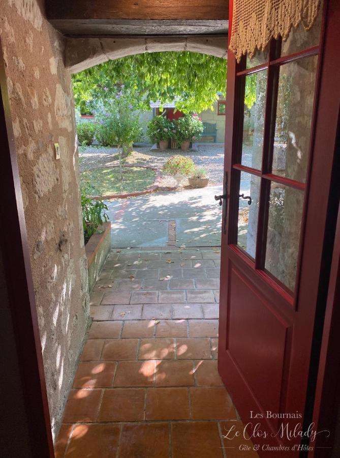 Chambres D'Hotes Les Bournais - Le Clos Milady L'Ile-Bouchard エクステリア 写真
